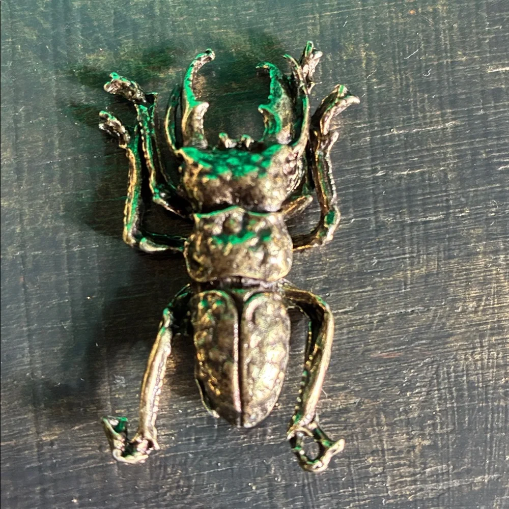 N/A nwt metal